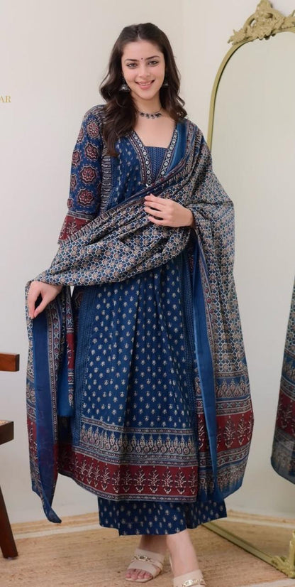 Ethnic Charm Dupatta Set