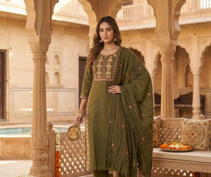 The Urvi Dupatta Set