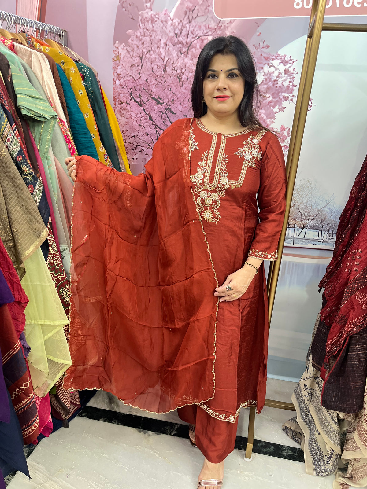 The Peace Dola Silk Dupatta Set