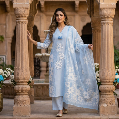 Siya Floral Embroidered Dupatta Set