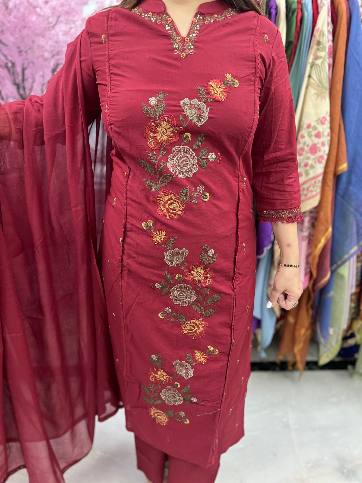 The Gulzaar Embroidered Dupatta Set