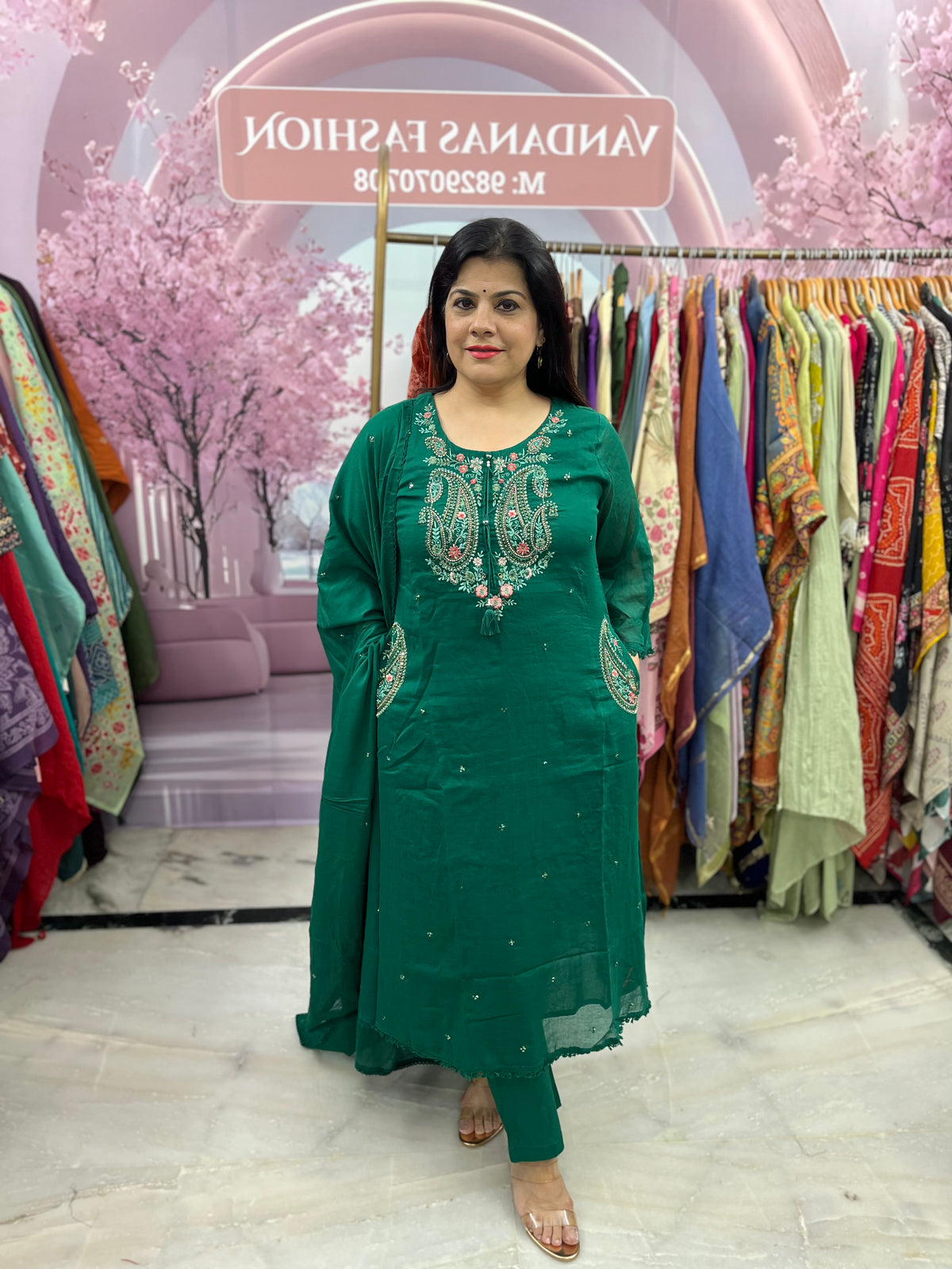 The Mansa Dupatta Set with Side Pockets