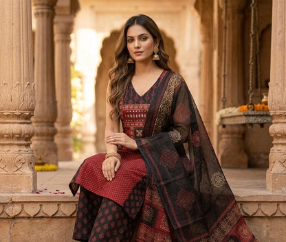 Sleeveless Kutch Dupatta Set