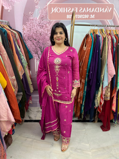 The Sahiba Zari Embroidered Farsi Salwar Set