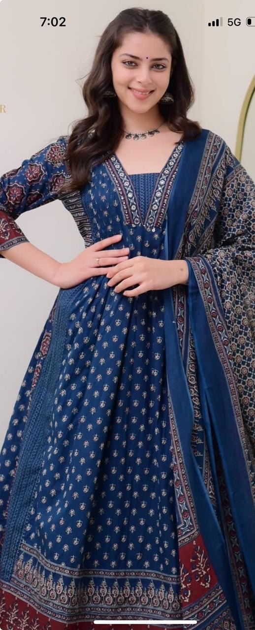 Ethnic Charm Dupatta Set