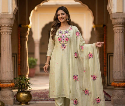 The Folklore Dupatta Set