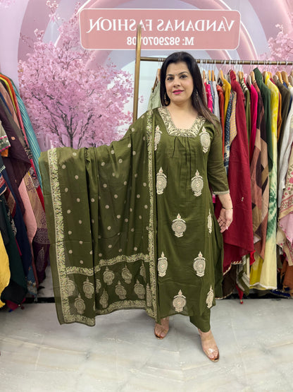 The Zaina Mulcotton Dupatta Set With Zari Embroidery