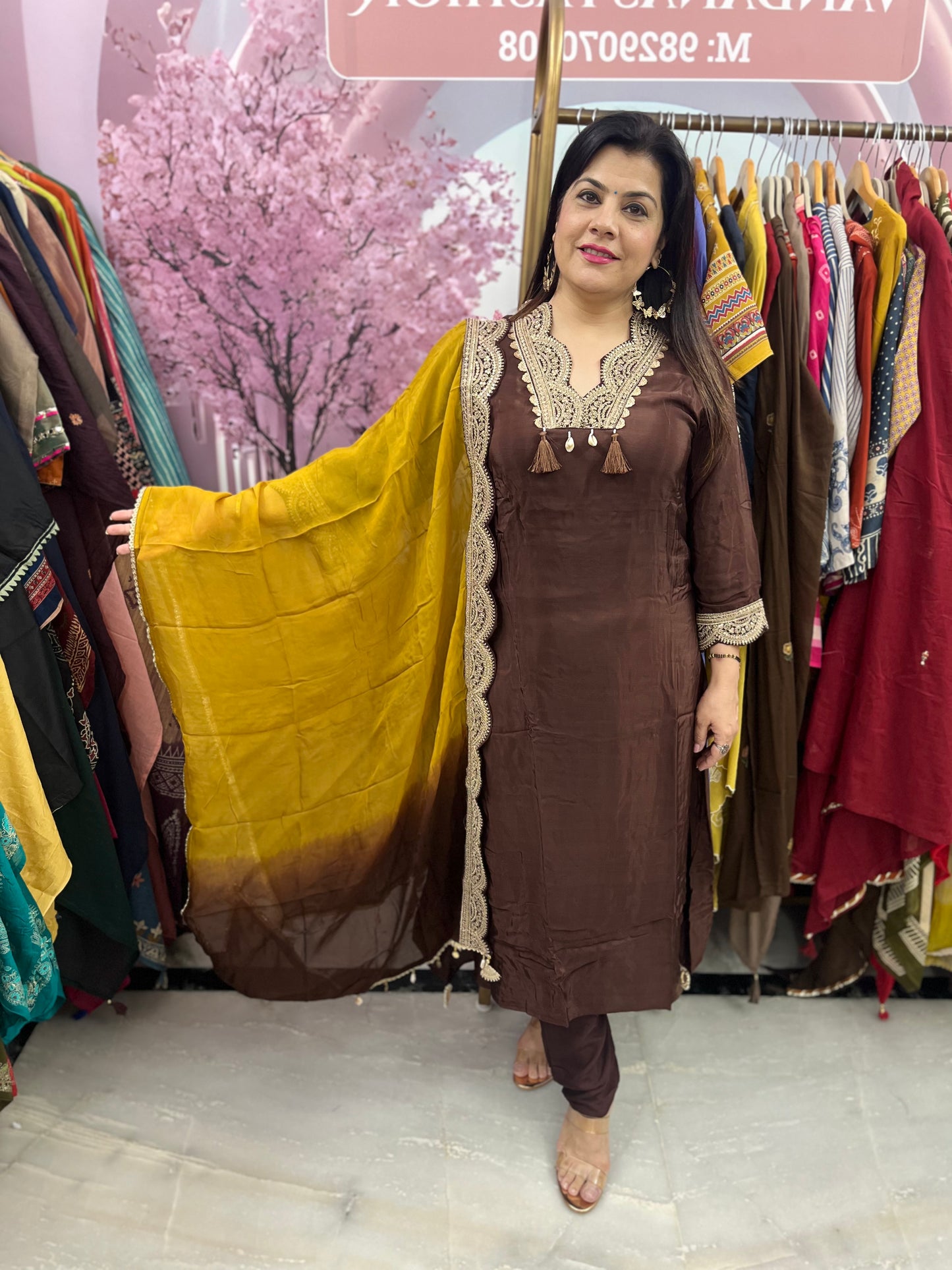 The Khazaana Crepe Kurti Set With Organza Ombre Dupatta