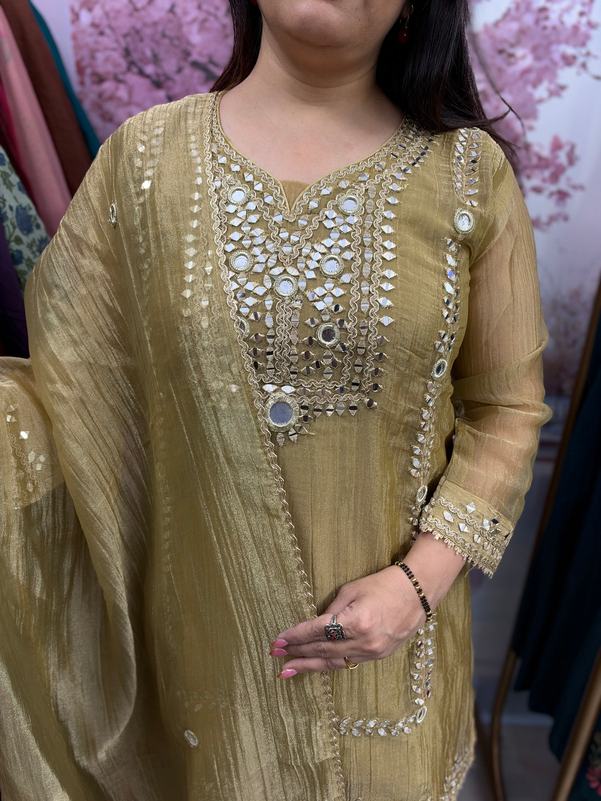 The Shehzaadi Farsi Salwar Set with Mirrorwork