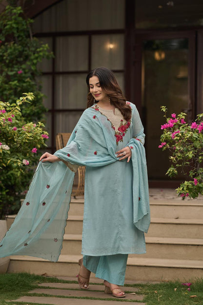 The Scarlet Dupatta Set