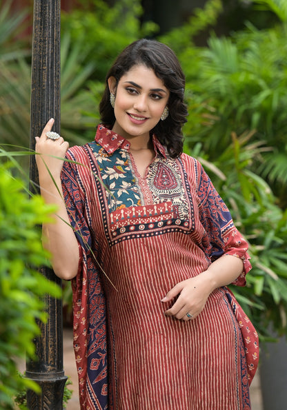 The Chogha Ajrakh Print Kaftan Set
