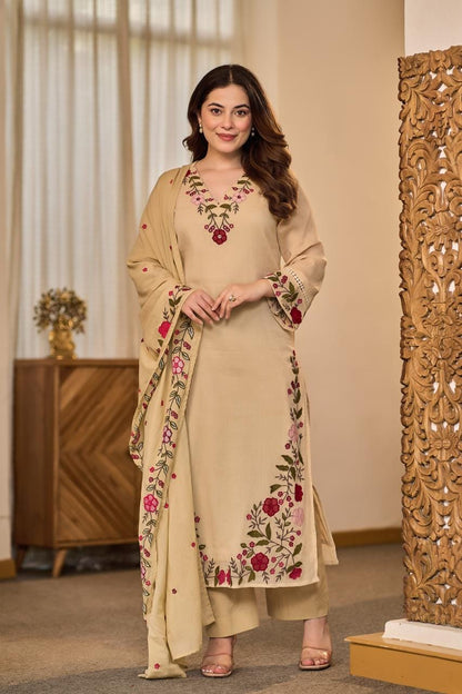 The Saanvi Floral Dupatta Set
